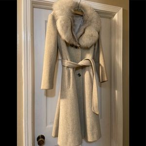 Fur collared dress coat 17” across shoulders
